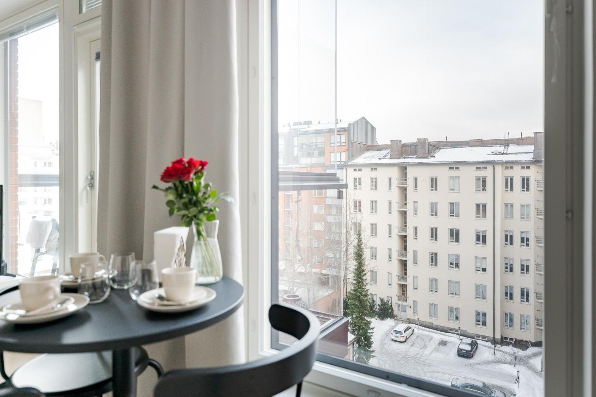 Great Location, Quiet And New With Balcony&Cafe Daire Tampere Dış mekan fotoğraf